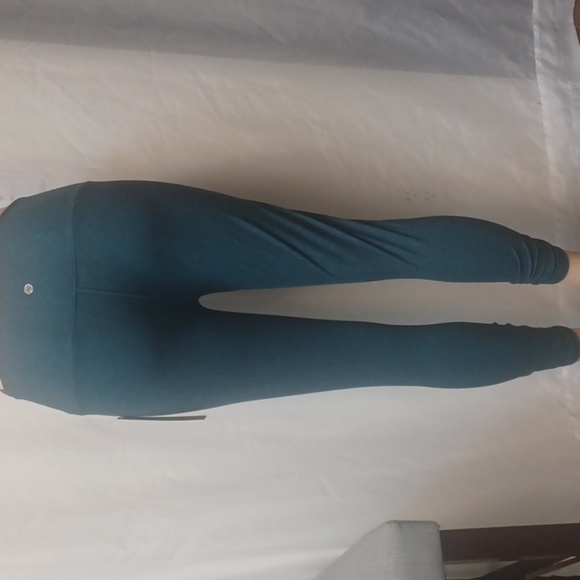 Harmony Balance Leggings - Picture 9 of 11